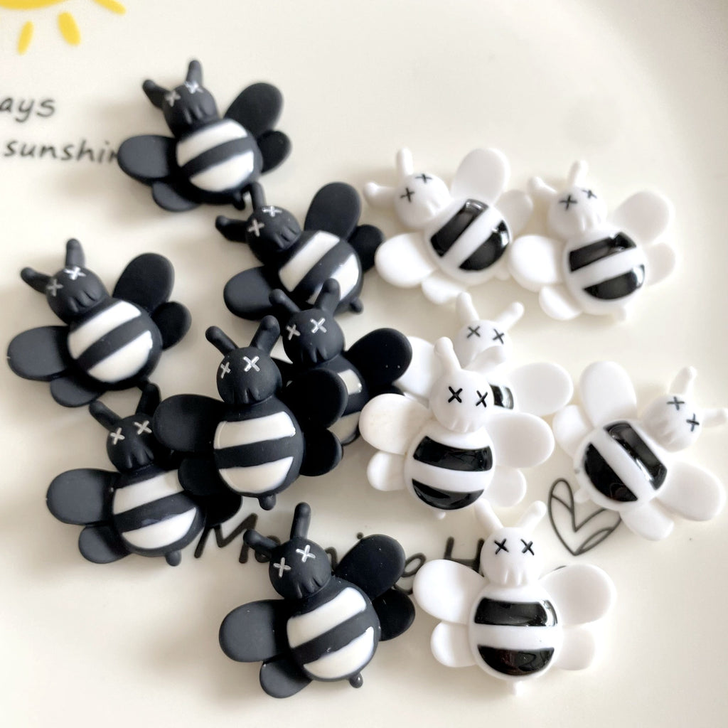 d27aae22-57a3-45b1-89ea-ca9f487b816b