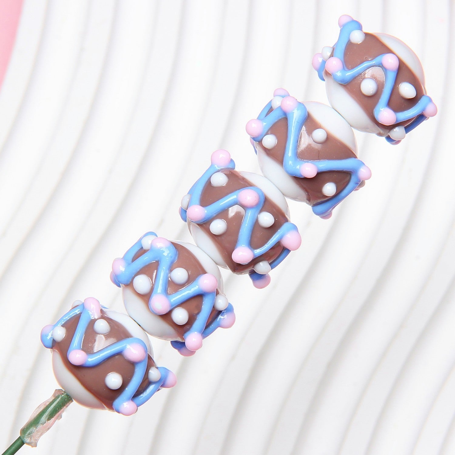 de13c3cc-af68-465a-b3bd-a86c5d9cb2b6