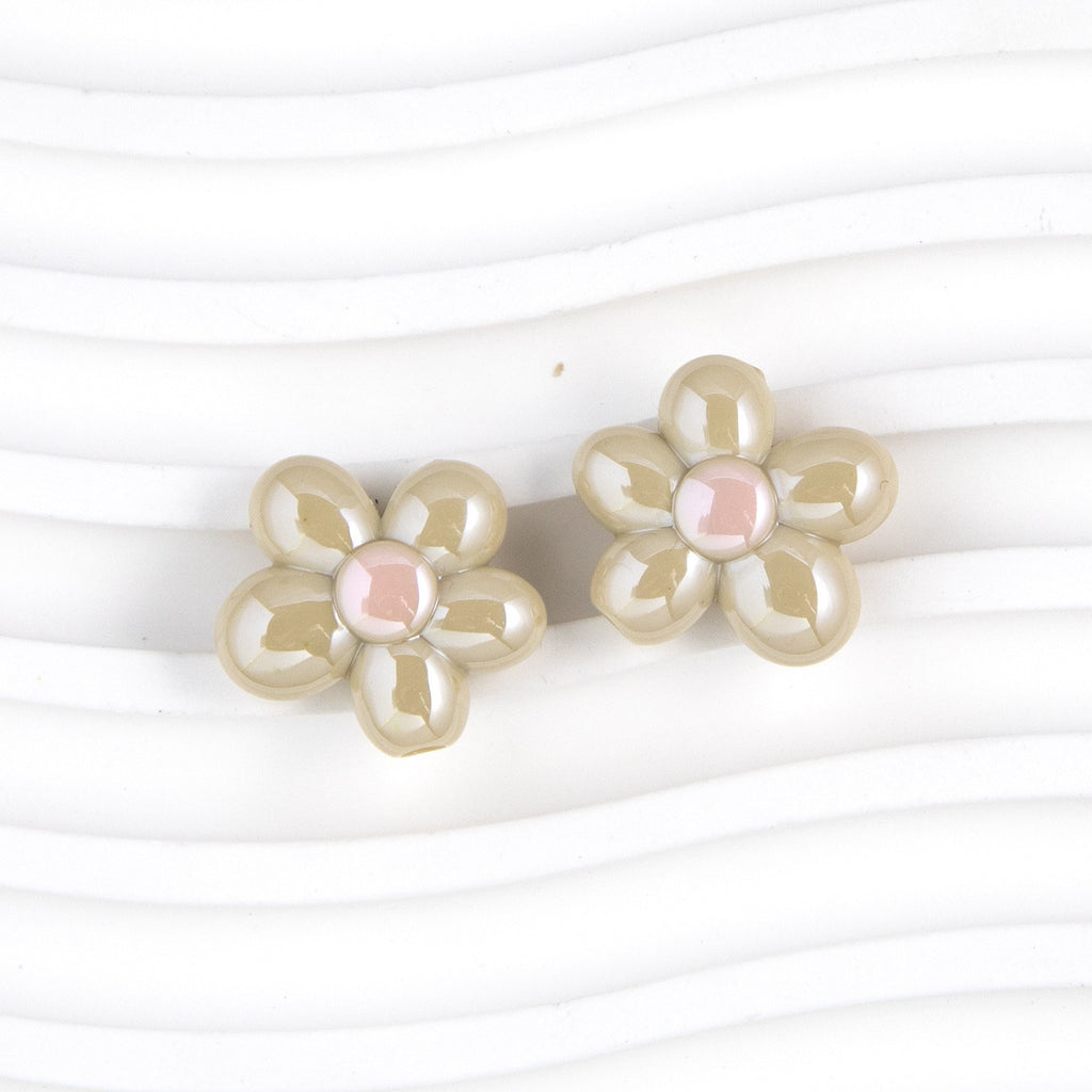 7407fdd3-7b09-48a1-b104-f77d84bcce08