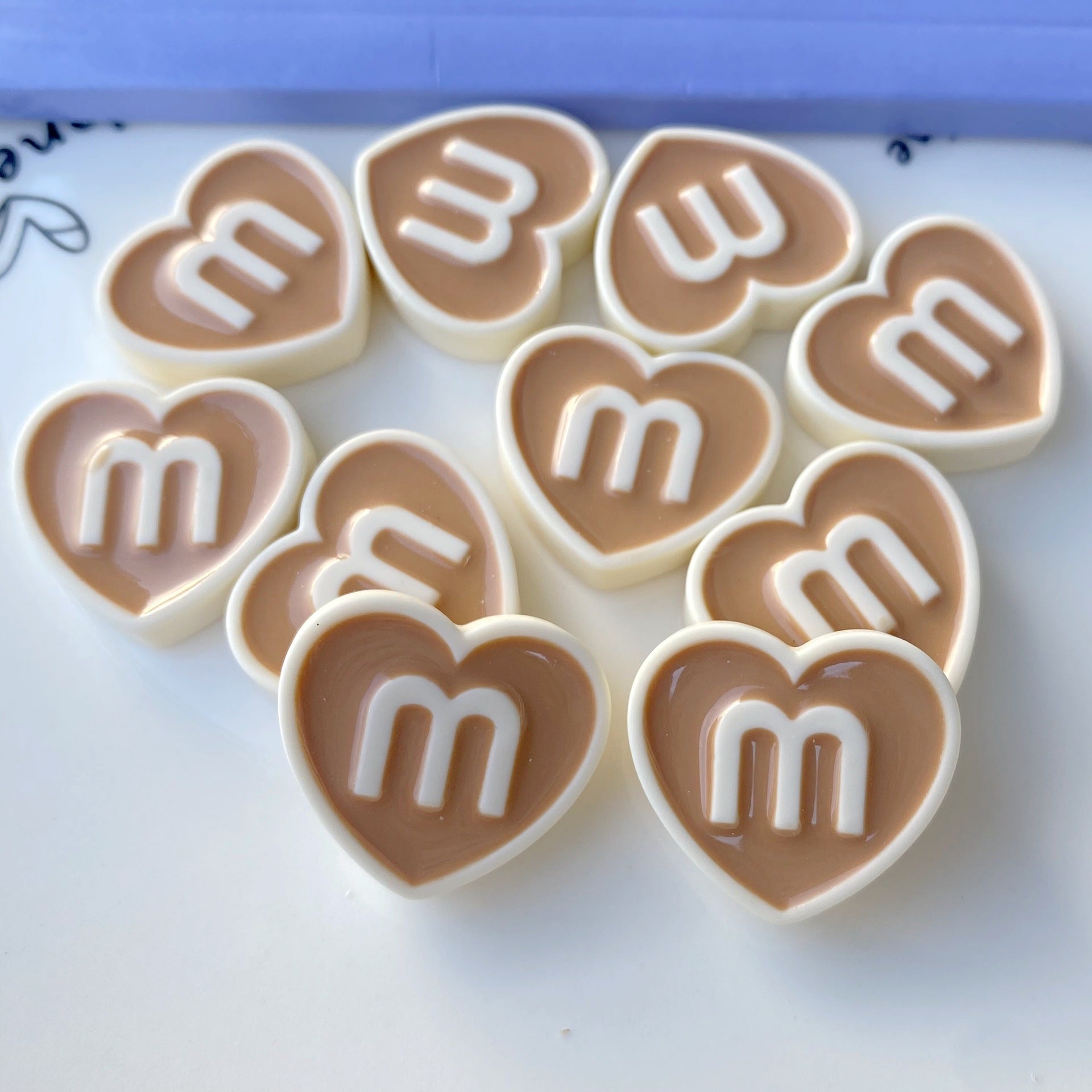 393dd9d6-0336-490a-b822-49a385a78818