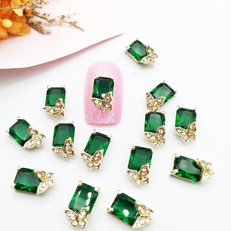 02f47de1-30f3-4dd2-826f-71612bae876a