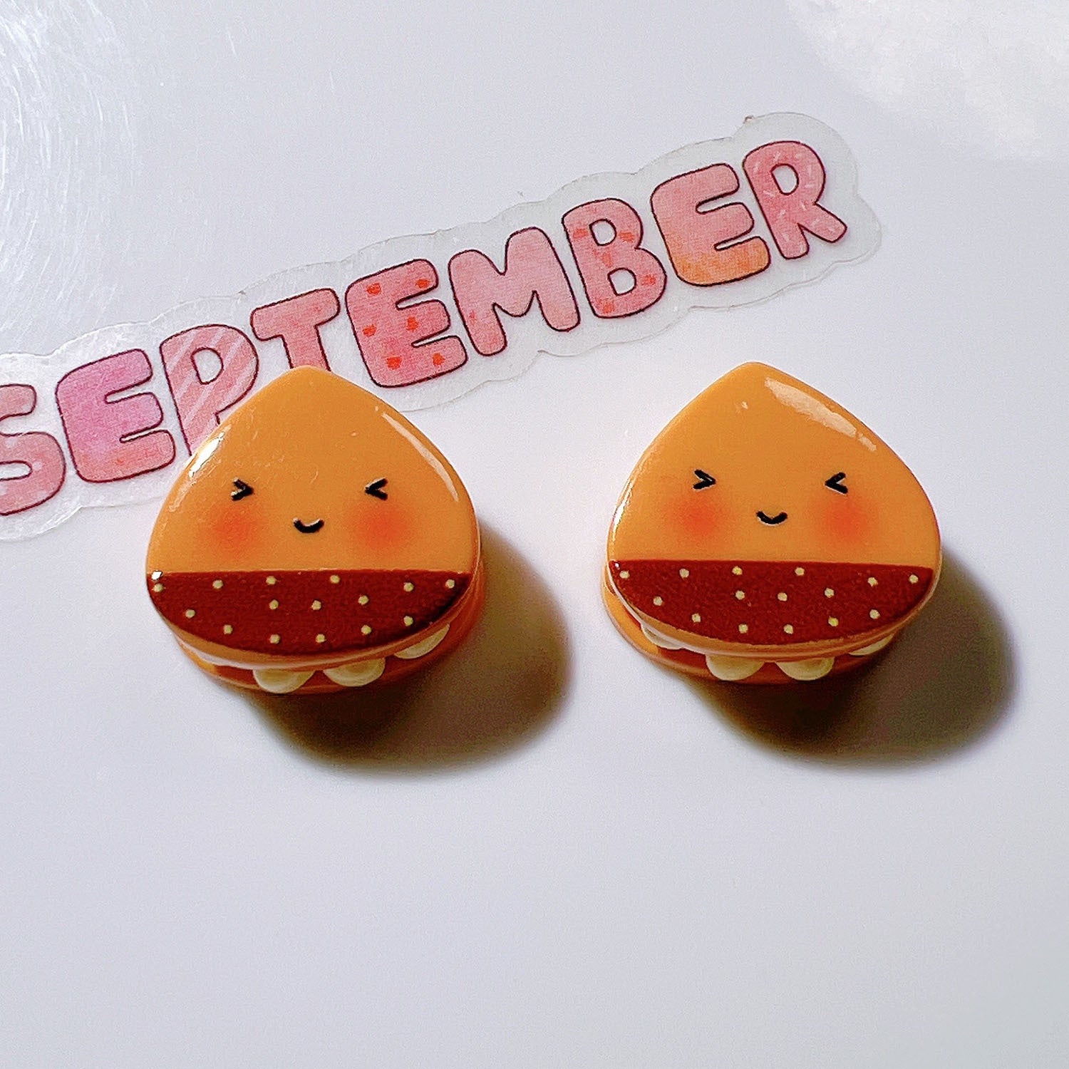 e1df108a-39a3-4df9-9ff5-58a93a055f4b