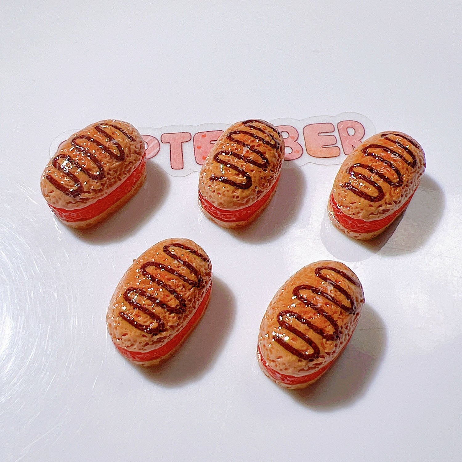 f1e0fecb-faf3-4826-94e1-6d42f6e205c8