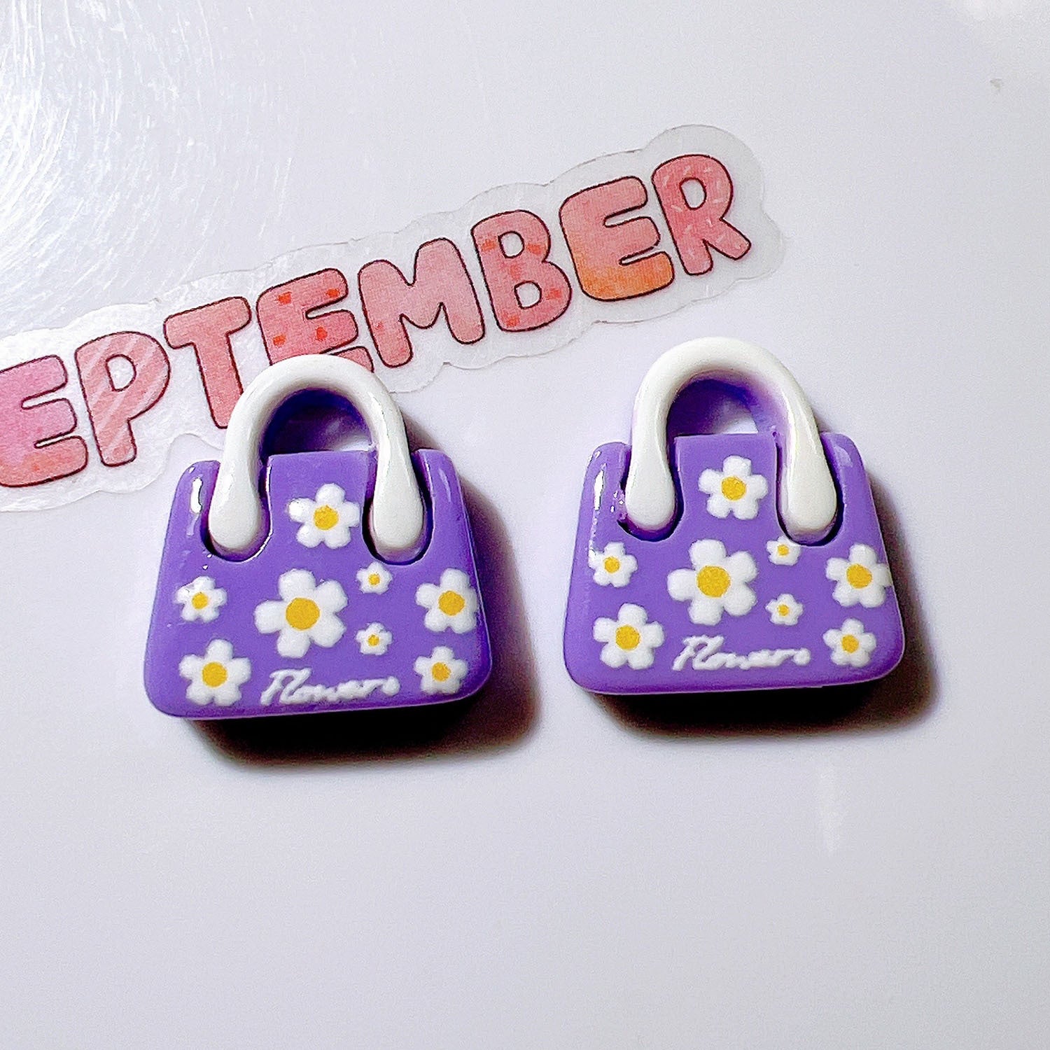 52b97e8a-09c3-4a3d-8762-71aa5c63ba0b