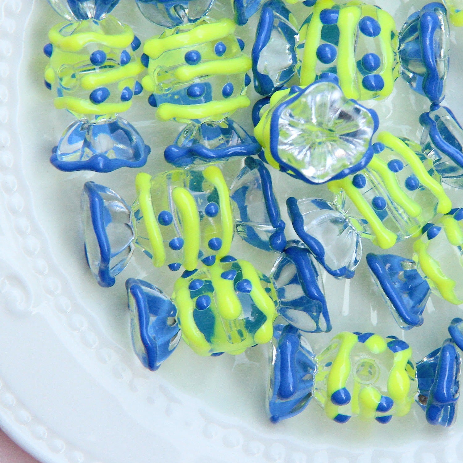 ff66359e-7274-4083-a10a-3e4b4c816291