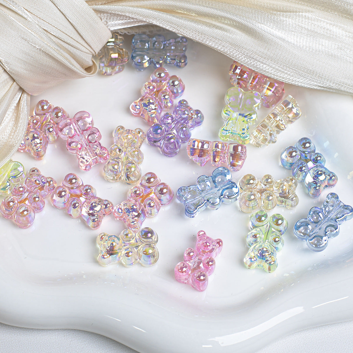 Cartoon transparent simulated bear high-gloss electroplated resin through-hole loose beads diy Bracelet Jewelry Accessories Secondary image