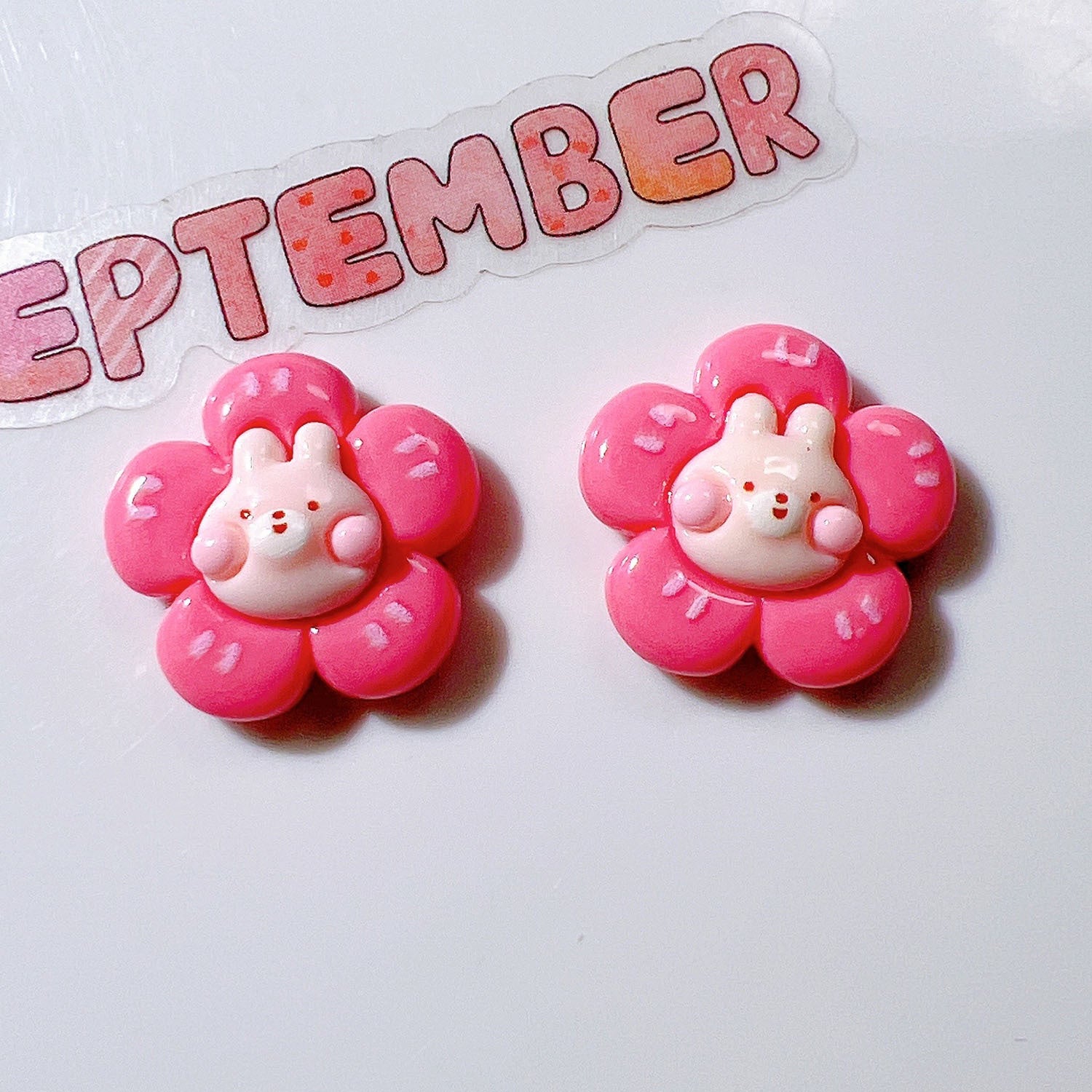 fa914df0-5819-4272-a2e6-e72915734d6a