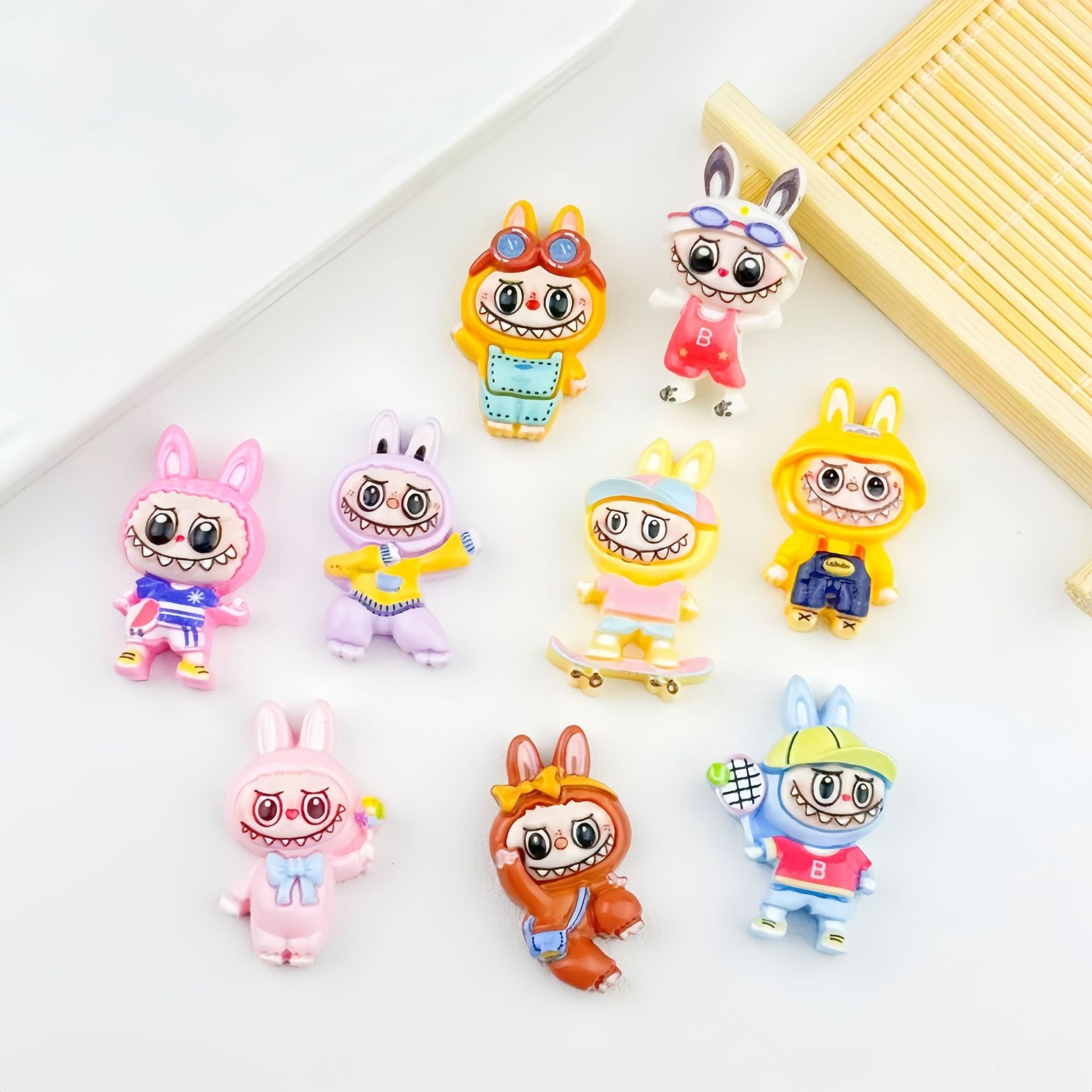 Small card character resin accessories for DIY cream glue handmade phone cases, hair clips, pendants, and decorative materials Secondary image