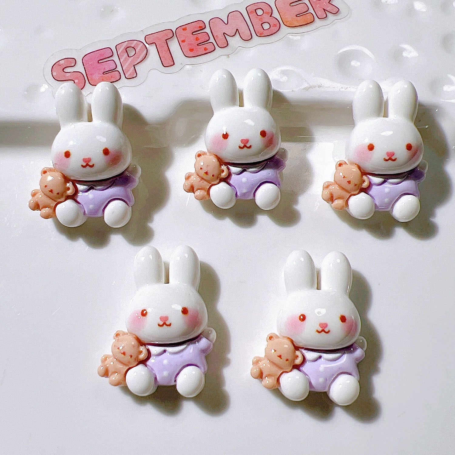 1a54a68a-b793-4f1a-b99d-774ee6f28ef0