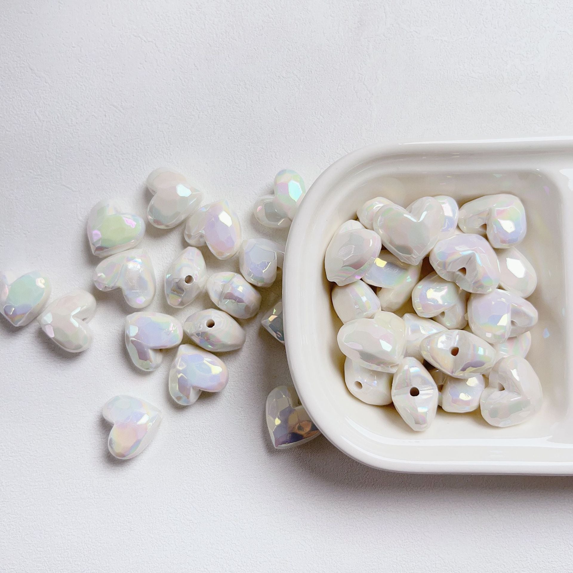 Cream-toned, color-coated solid heart-shaped beads with facets diy Handmade beaded phone chain keychain material accessories Secondary image