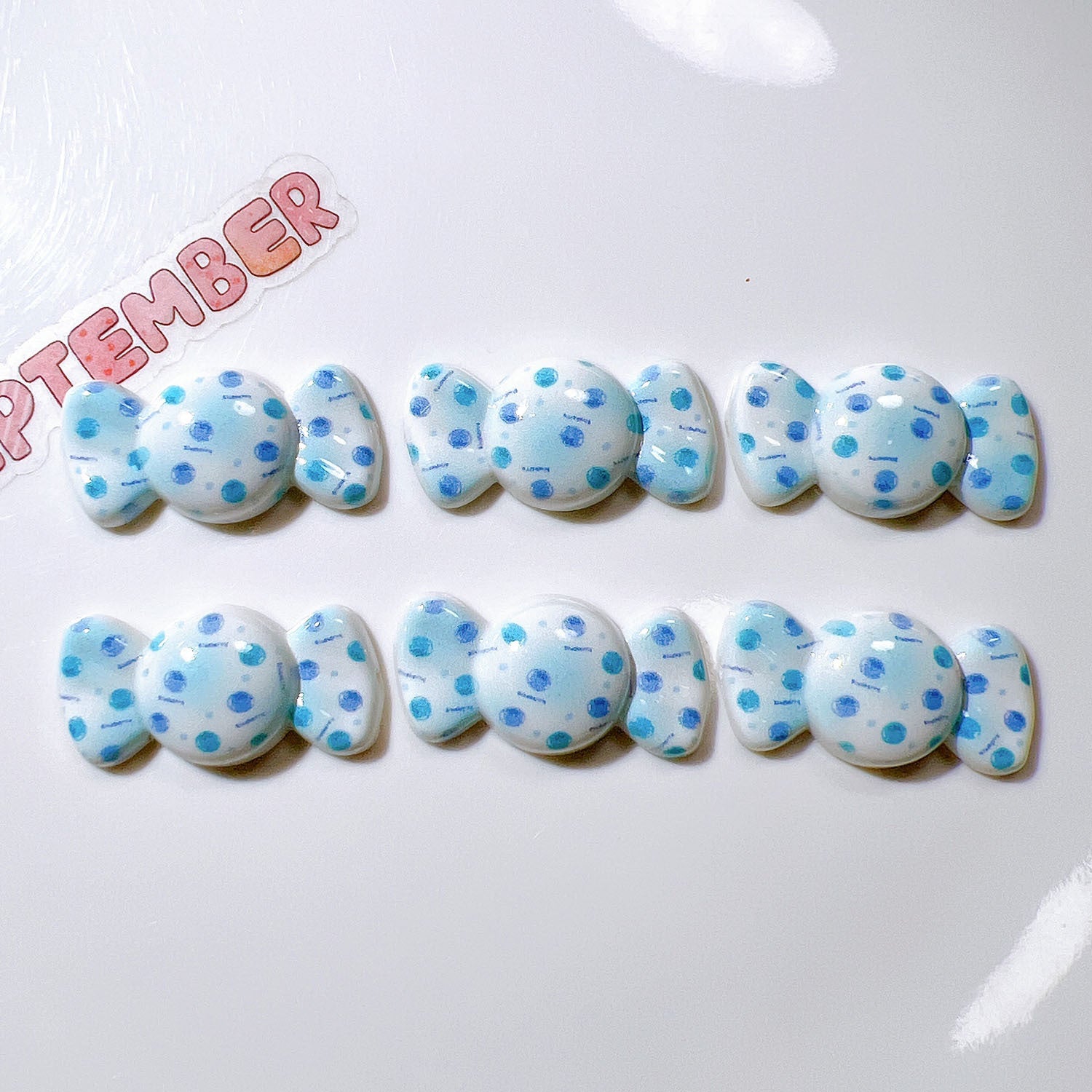 23e24af9-3edf-4847-82f3-6a2b3be95a3f