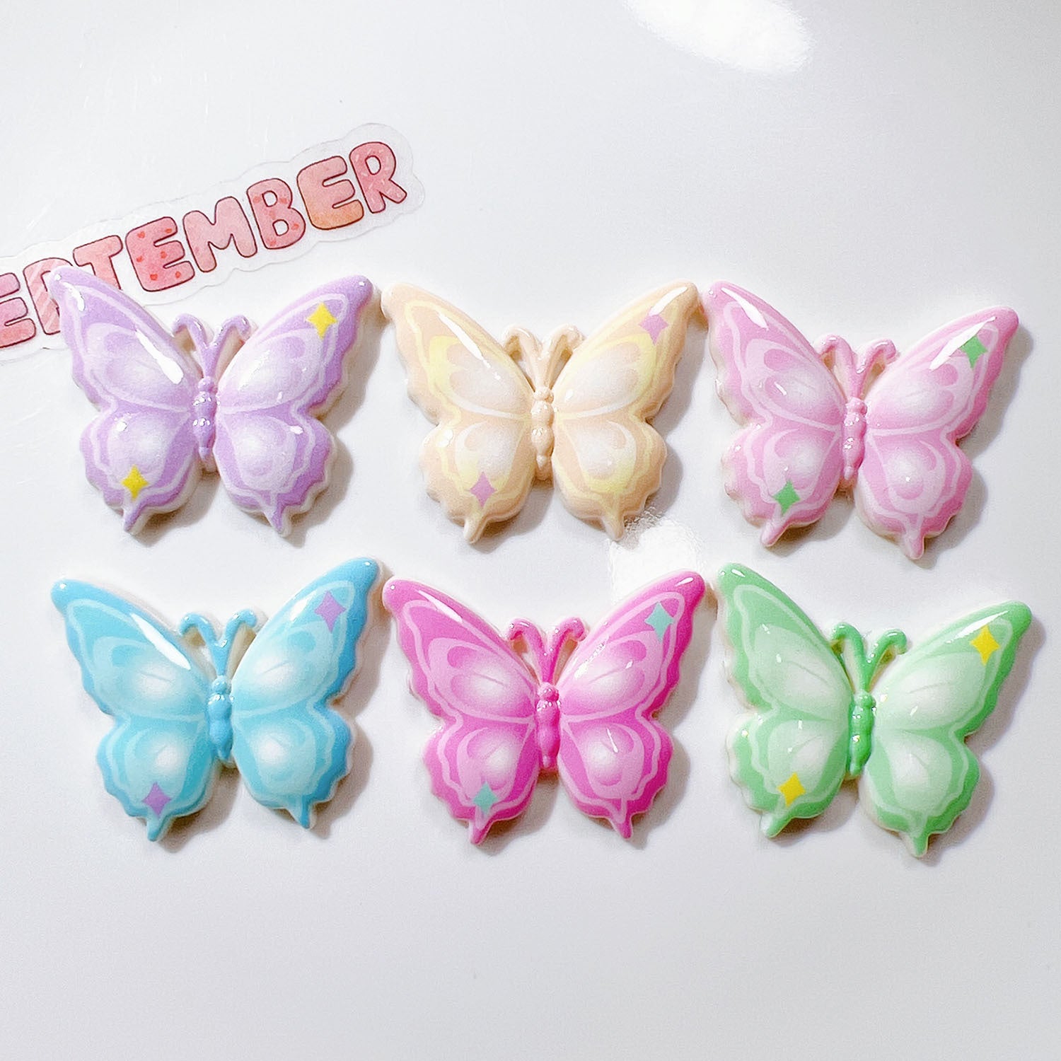 Plastic accessories diy Accessories, handmade materials, shoe decorations, cream glue, children's hair clips, headwear, star and butterfly stickers Secondary image