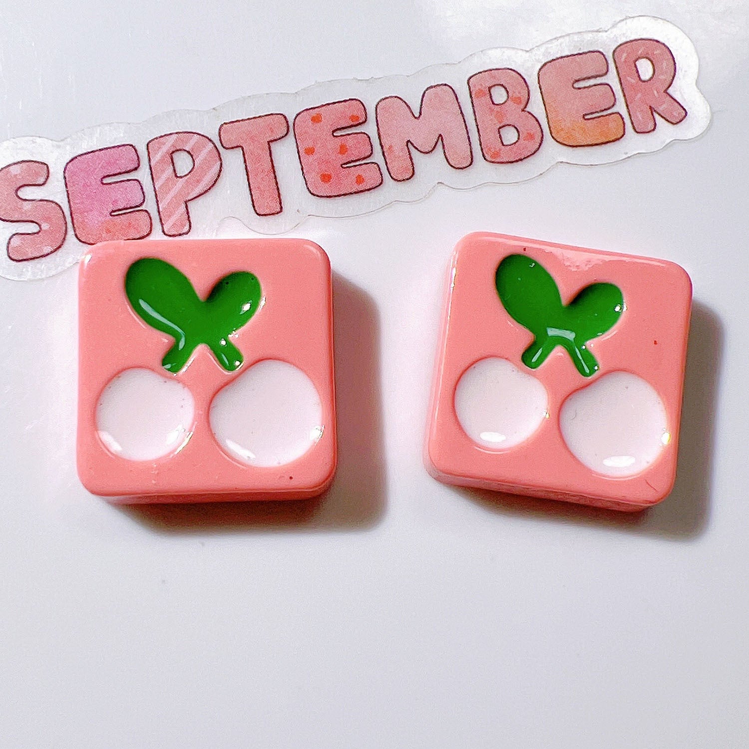 4dee2323-ecbb-41d8-b56a-1c0a50e15c85