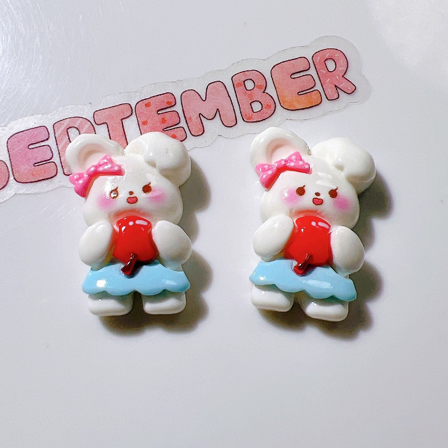 832e9a64-0dac-4141-af46-0bba51b8e74f