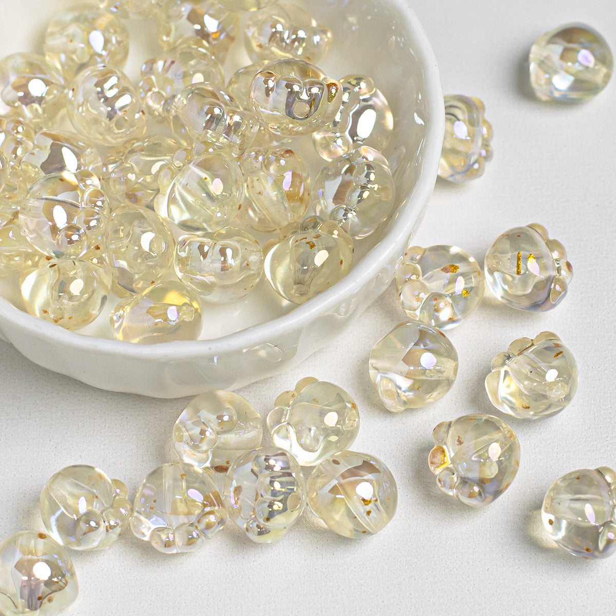 Cold Moon Gradient Two-Tone Cat Claw Acrylic Electroplated Through-Hole Loose Beads for Handicrafts diy Mobile phone chain accessories Secondary image