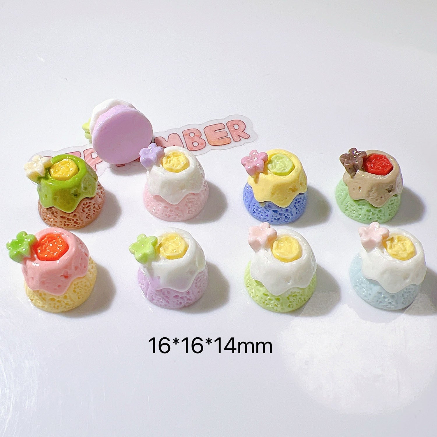 DIY Refrigerator magnet stickers, flat-bottomed children's hair accessories, shoe charms, base materials for pendants, small flower cakes Secondary image