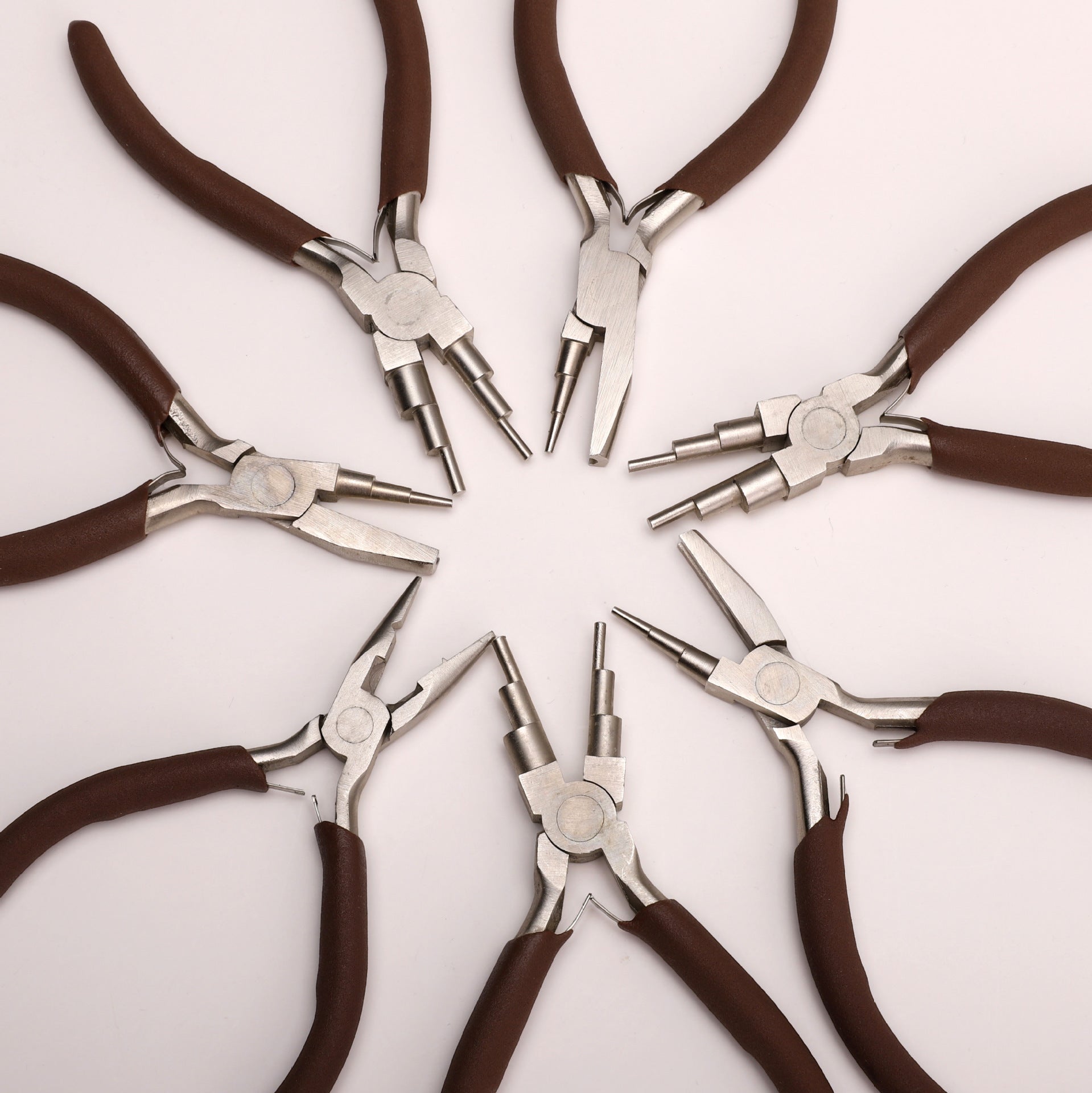 cdb309f6-1f30-47a6-b395-2399054ac53e Main image