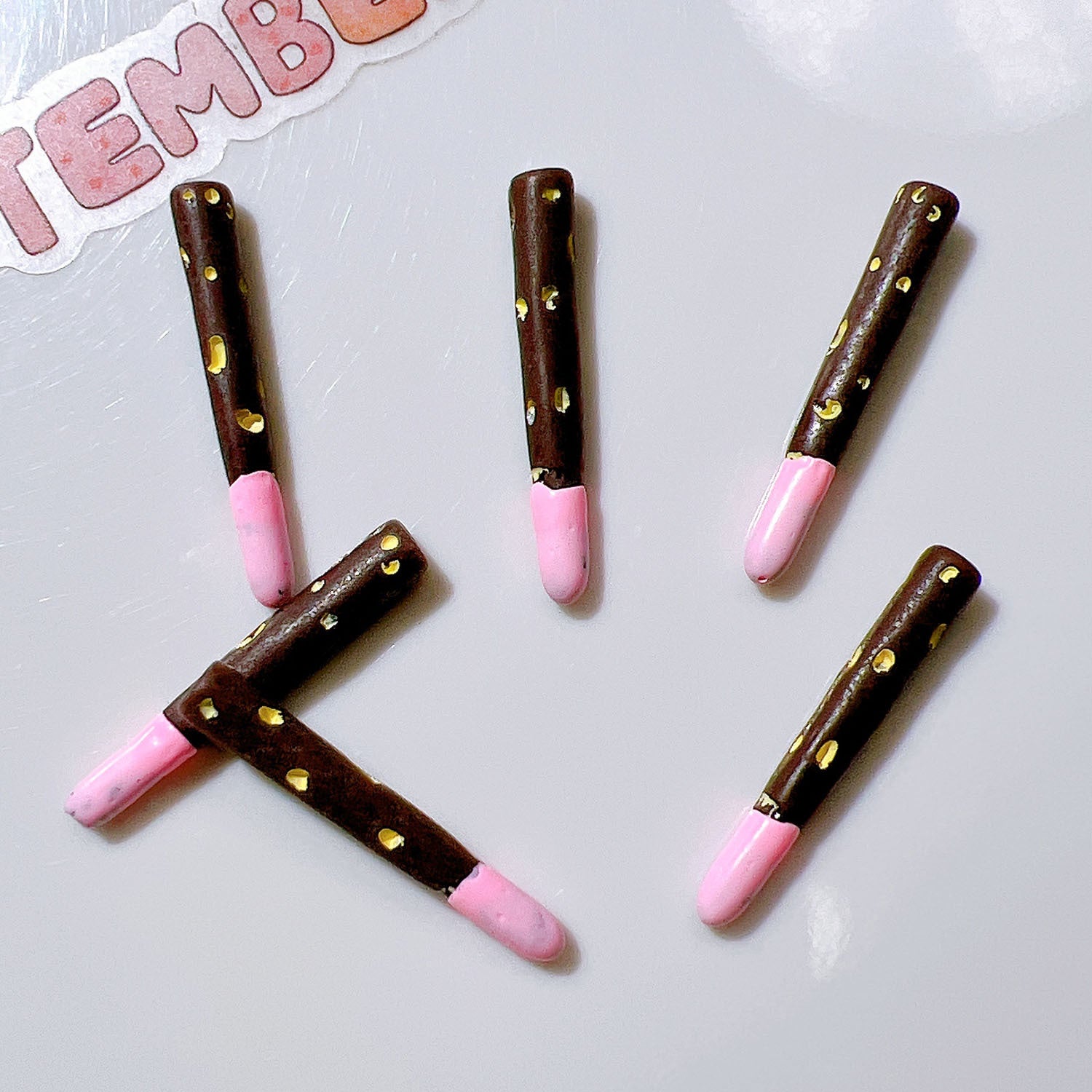 86a6da9a-1103-41f3-8d20-40a042926783