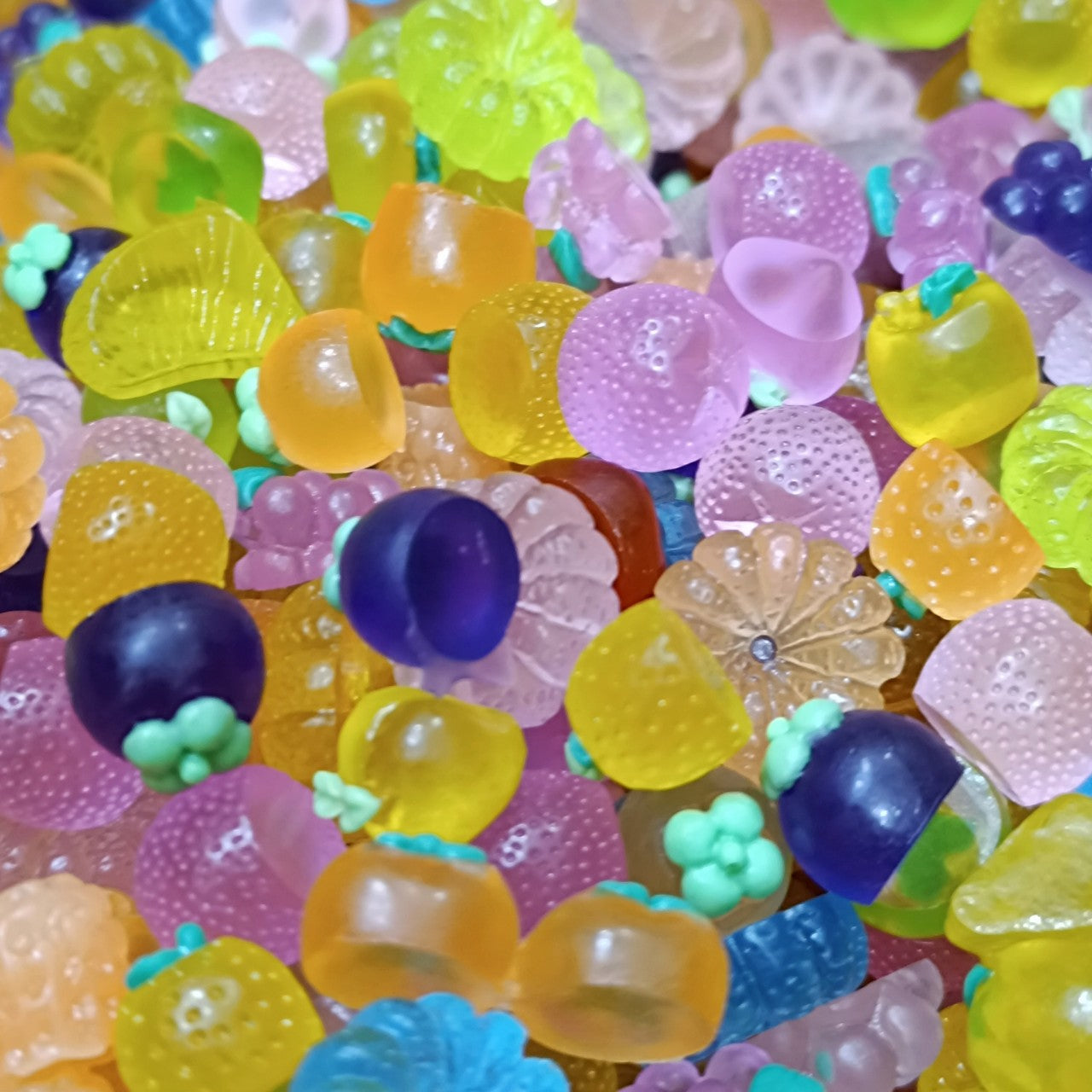 Luminous simulated small fruit mix DIY resin accessory blind bag miniature toys small ornaments micro landscape Secondary image