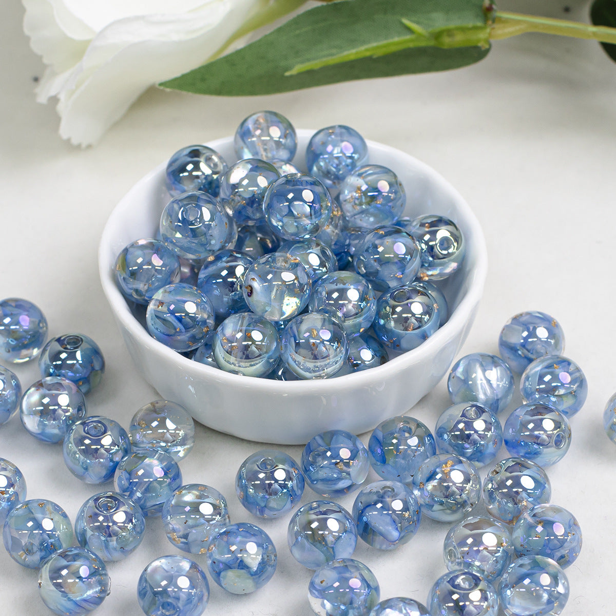 Mother-of-pearl round beads with gold foil, resin, high-gloss electroplating, through-hole loose beads diy Mobile phone chain accessories Secondary image