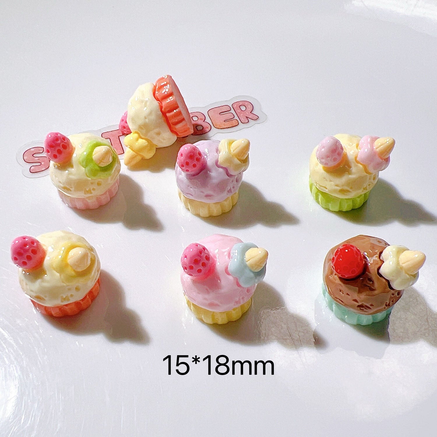 DIY Refrigerator magnet stickers, flat-bottomed children's hair accessories, shoe charms, base materials for pendants, strawberry cake Secondary image