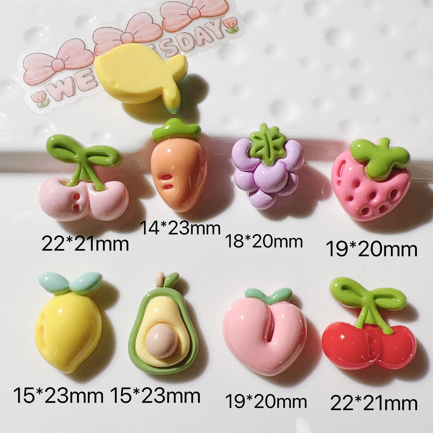 Resin DIY Accessories Phone Case Decorations Hair Accessories Handmade Materials Hat Shoe Buckle Patches Water Bottle Stickers Lemon Peach Secondary image