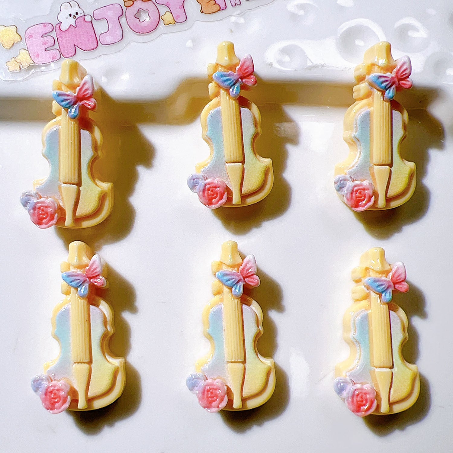 0ffb2b98-0066-458d-8ad0-939d711a321f