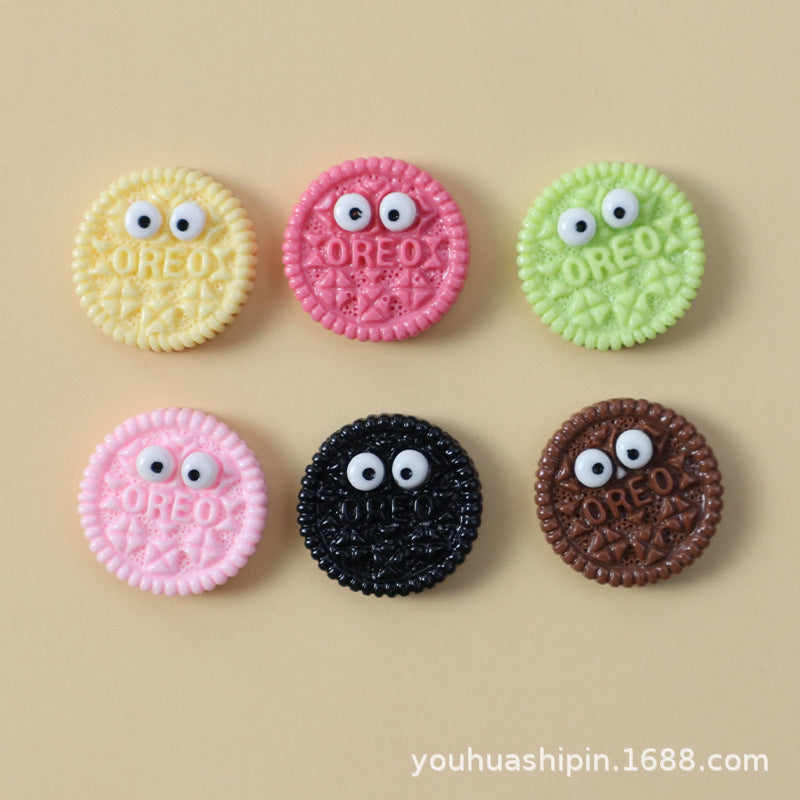 Cute and Adorable Eye-Shaped Cookies Simulation Food Toys Resin Accessories for Phone Cases, Hair Accessories, Cups, DIY Accessories Secondary image