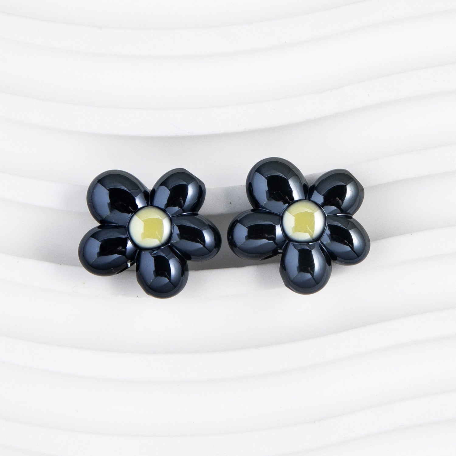 f537d6c9-1ee5-4f7c-9872-d4890874d241