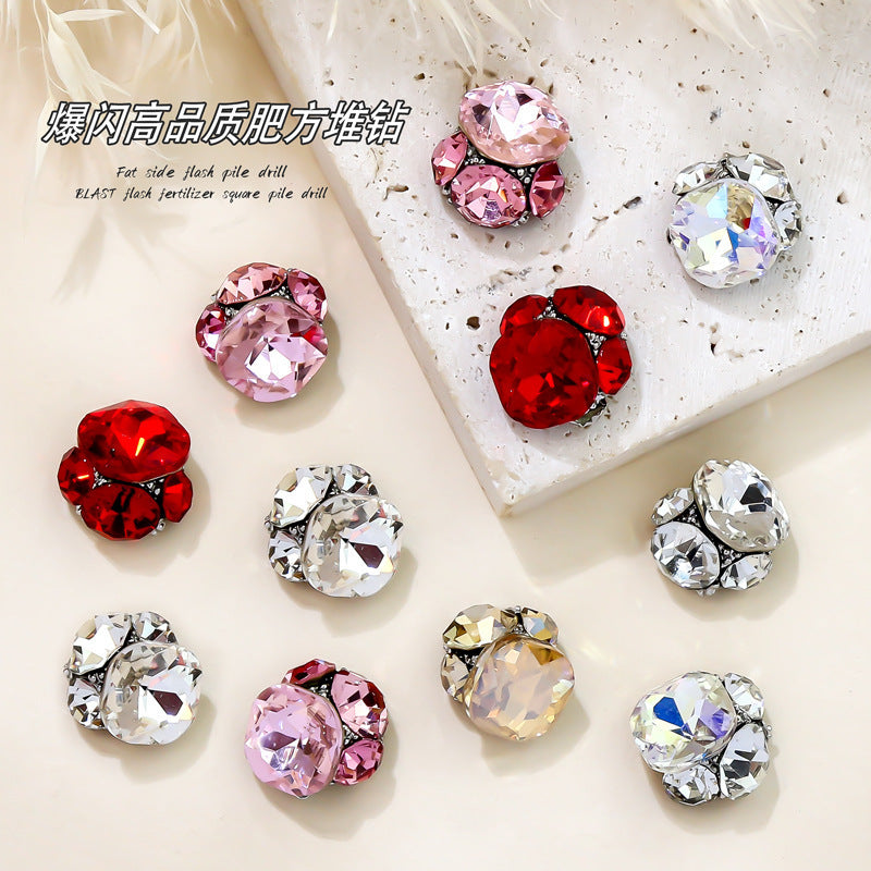 Nail art accessories: chunky stacked crystals, handmade finished diamond balls, light luxury nail art diamonds Secondary image