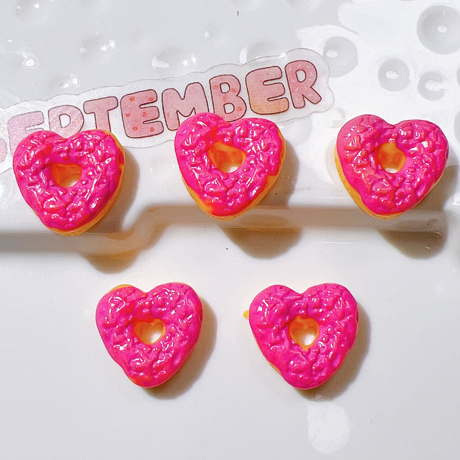 e898761d-9a54-44d7-b6ca-d1a900758c84