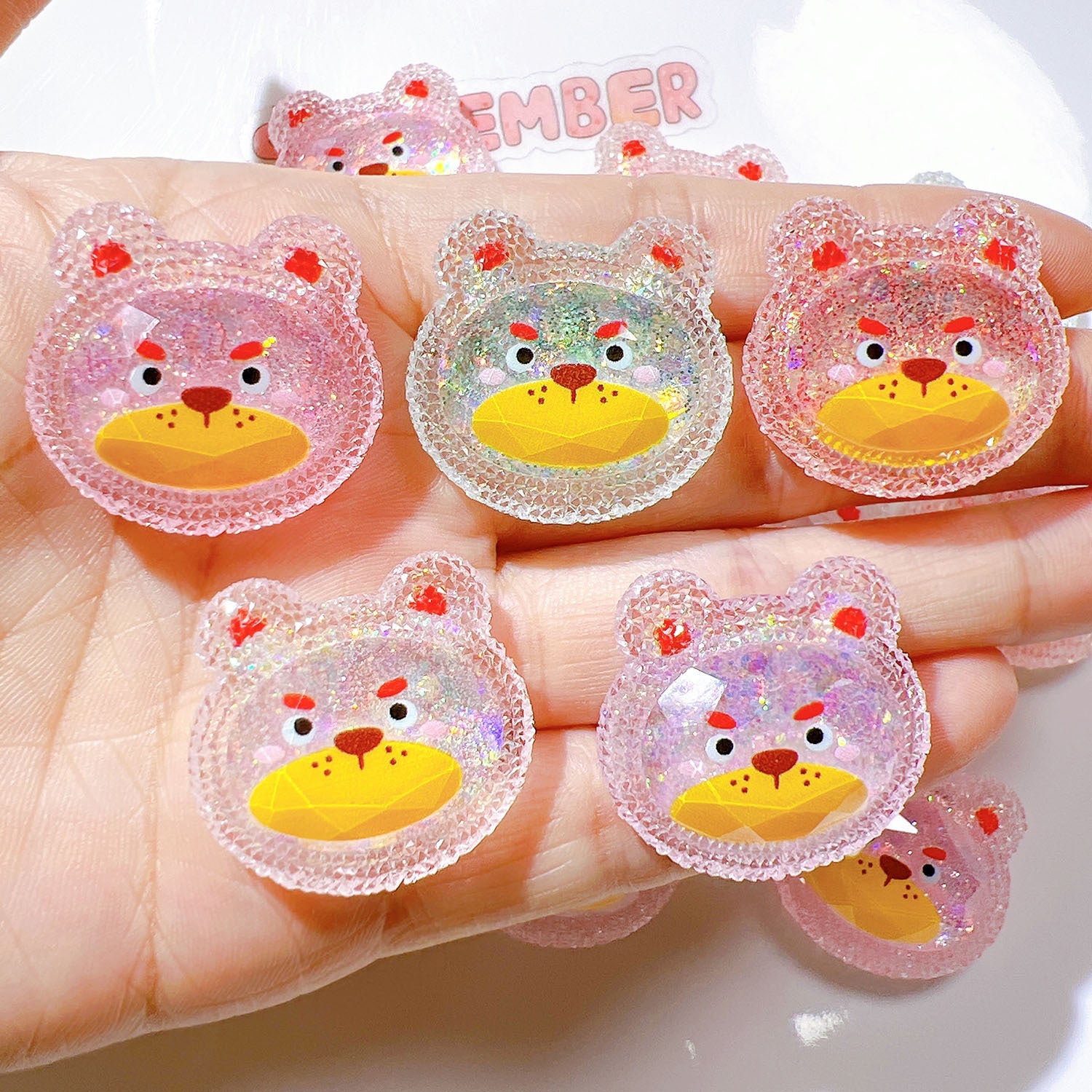 dd574431-0f53-4e98-ac09-1911a85d1609 Main image