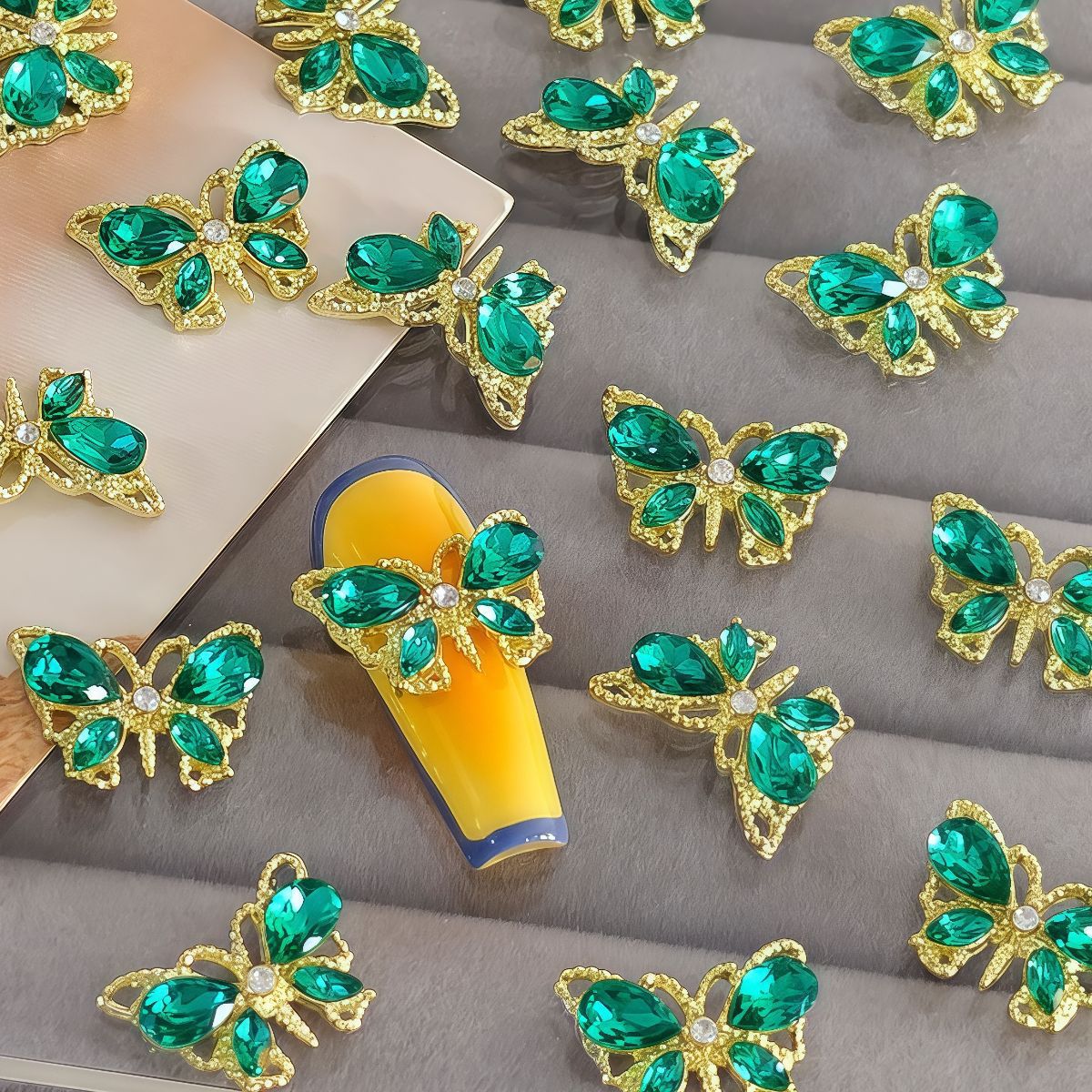 44364d8a-5283-4e51-b263-324ac637af3d