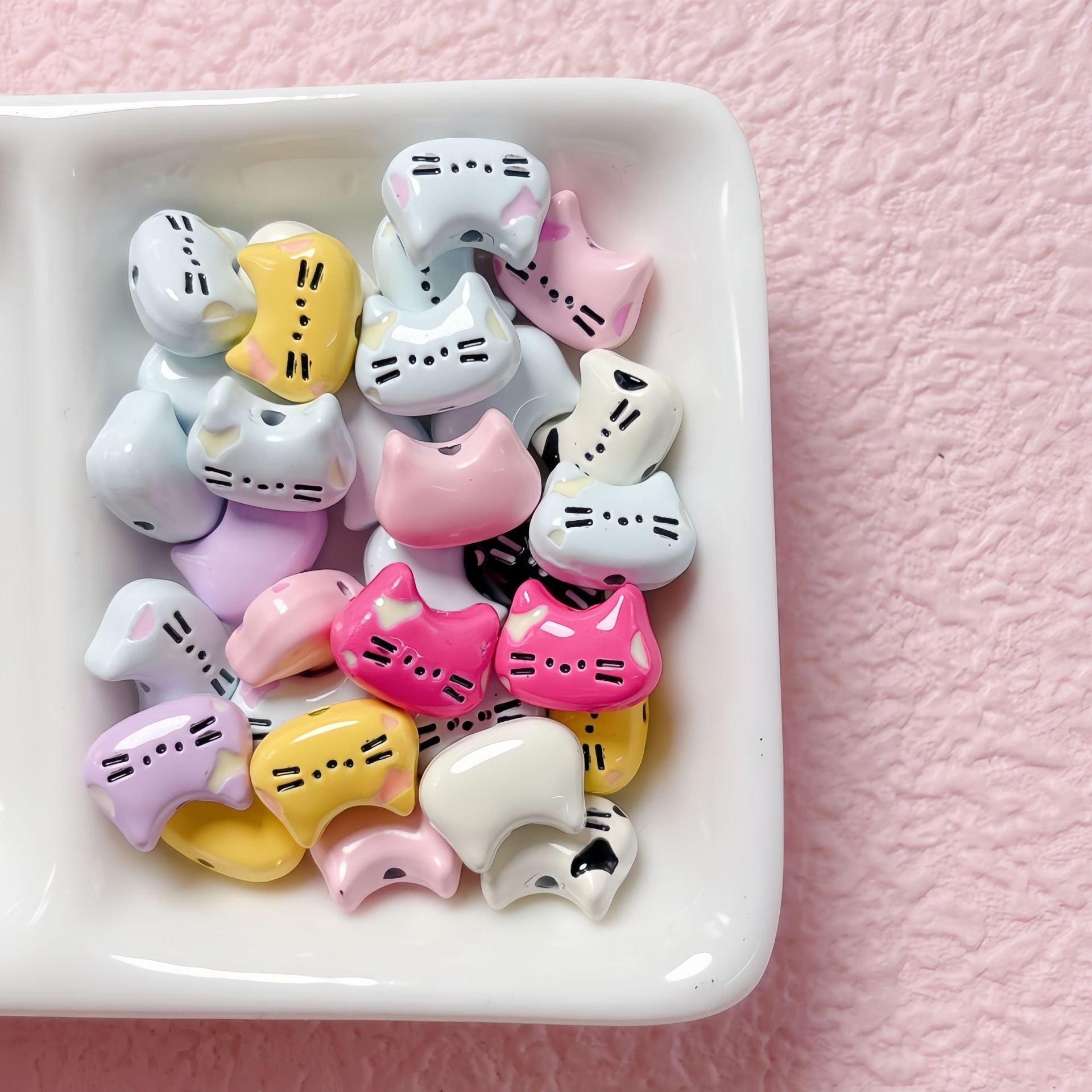 Cute alloy beads in the shapes of kittens, bears, flowers, and hearts diy Bracelet, necklace, loose beads, materials, jewelry accessories Secondary image