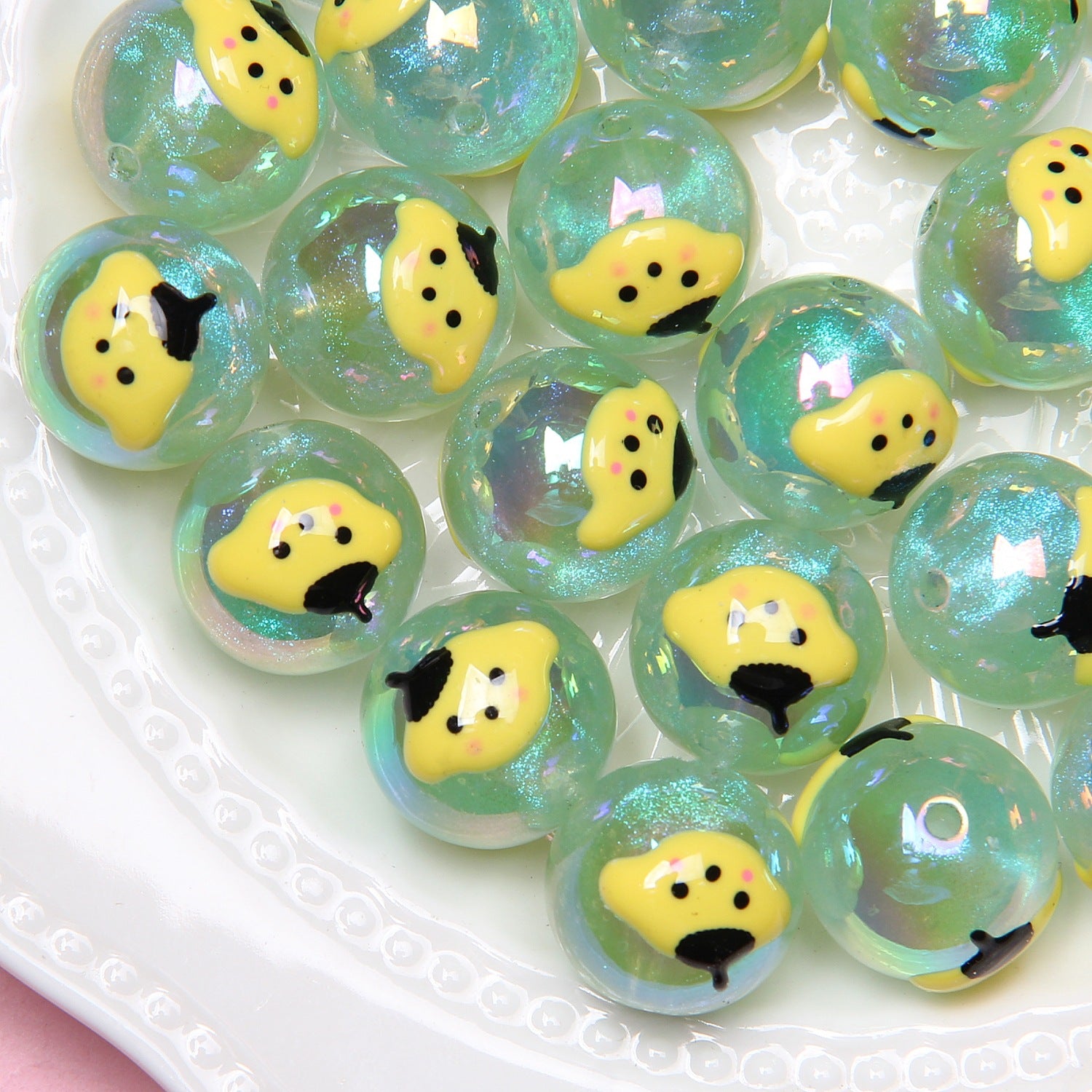 62e9f733-4af4-4a5c-9bb1-161b17de3e93