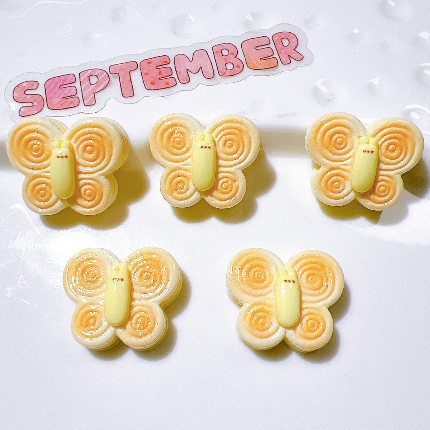 27d8a35d-d33a-49ea-ad17-353efbcb9589