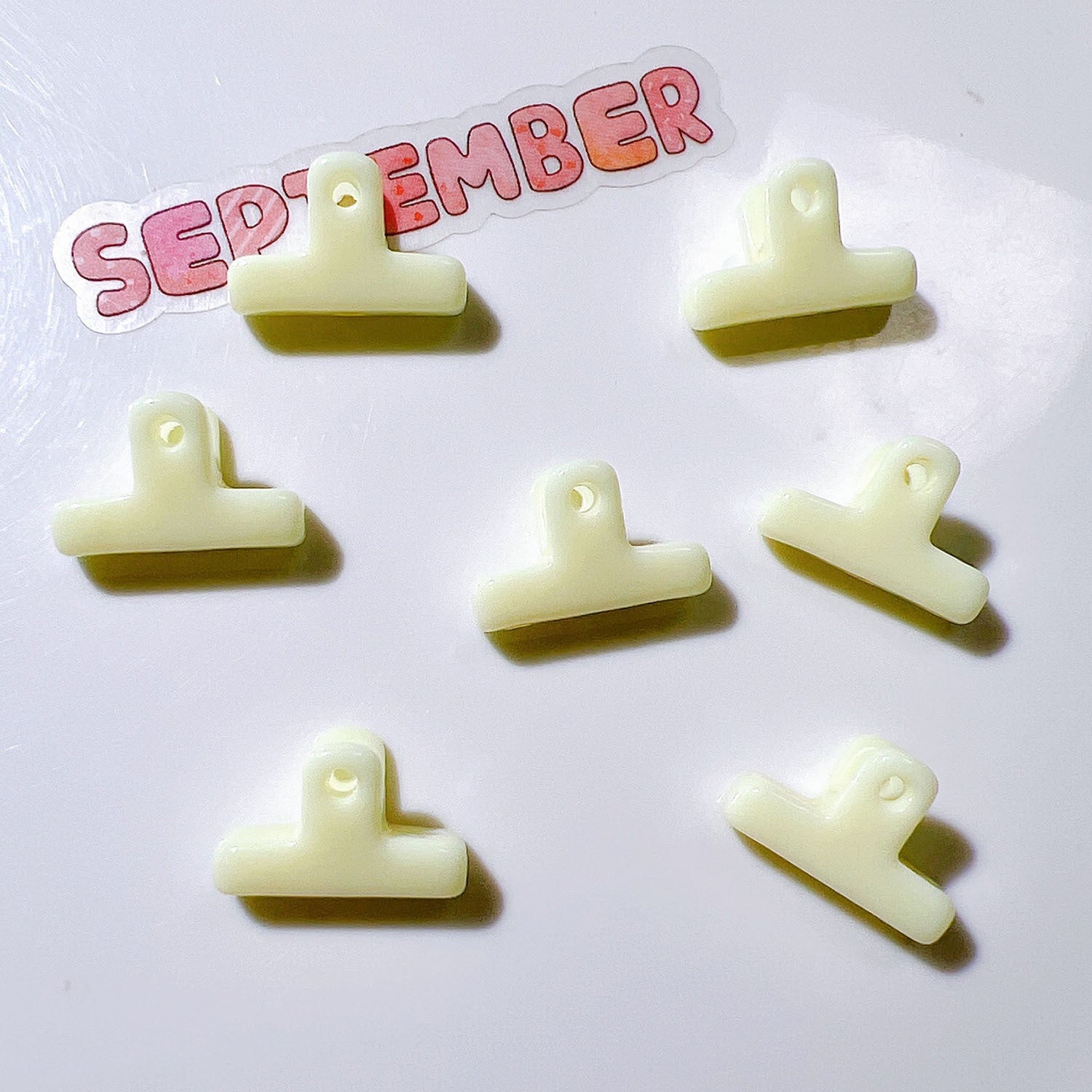 7ad5a90e-610d-4780-9825-243b4ab76c21