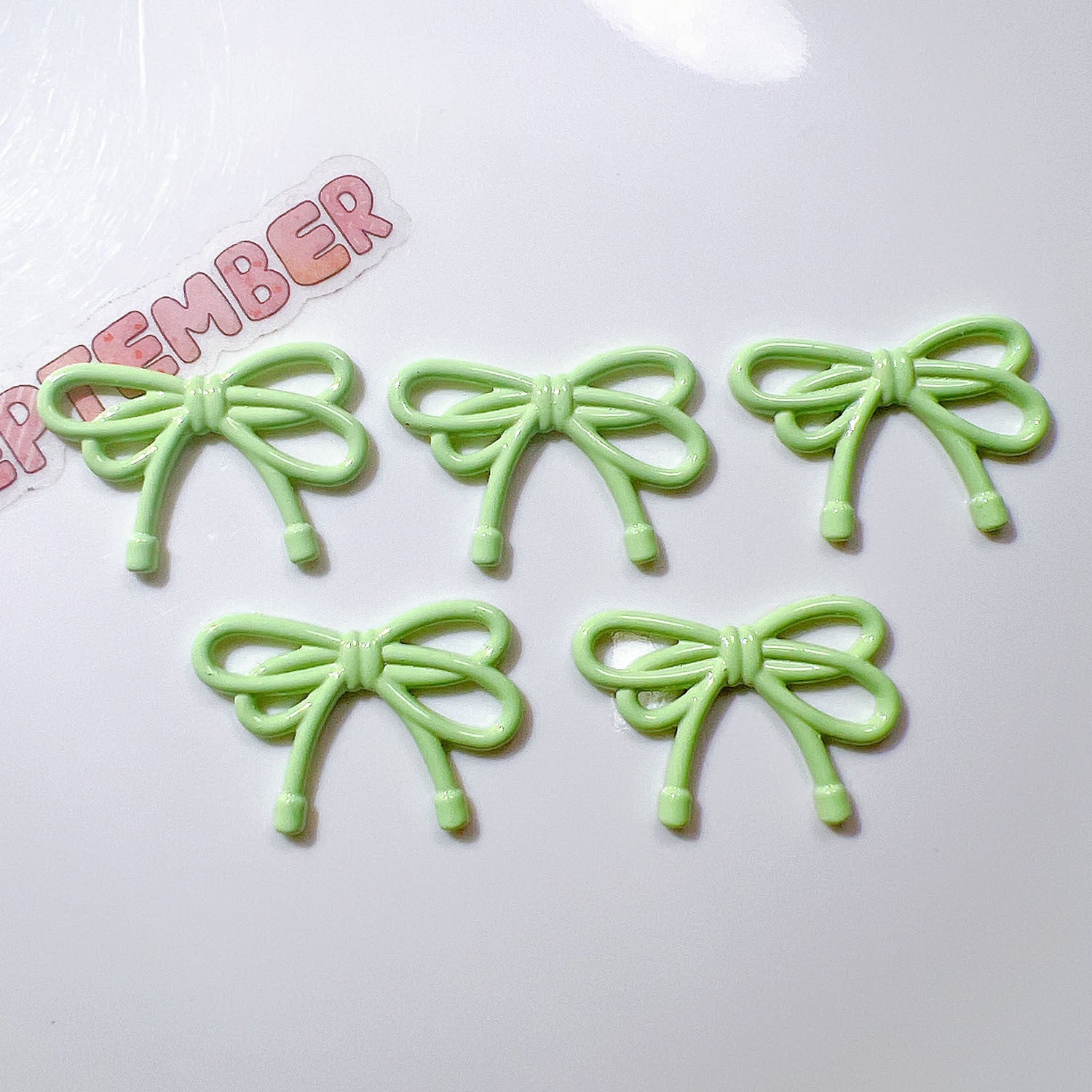 c5759366-1c25-4fb5-8844-d10cee2ef46d