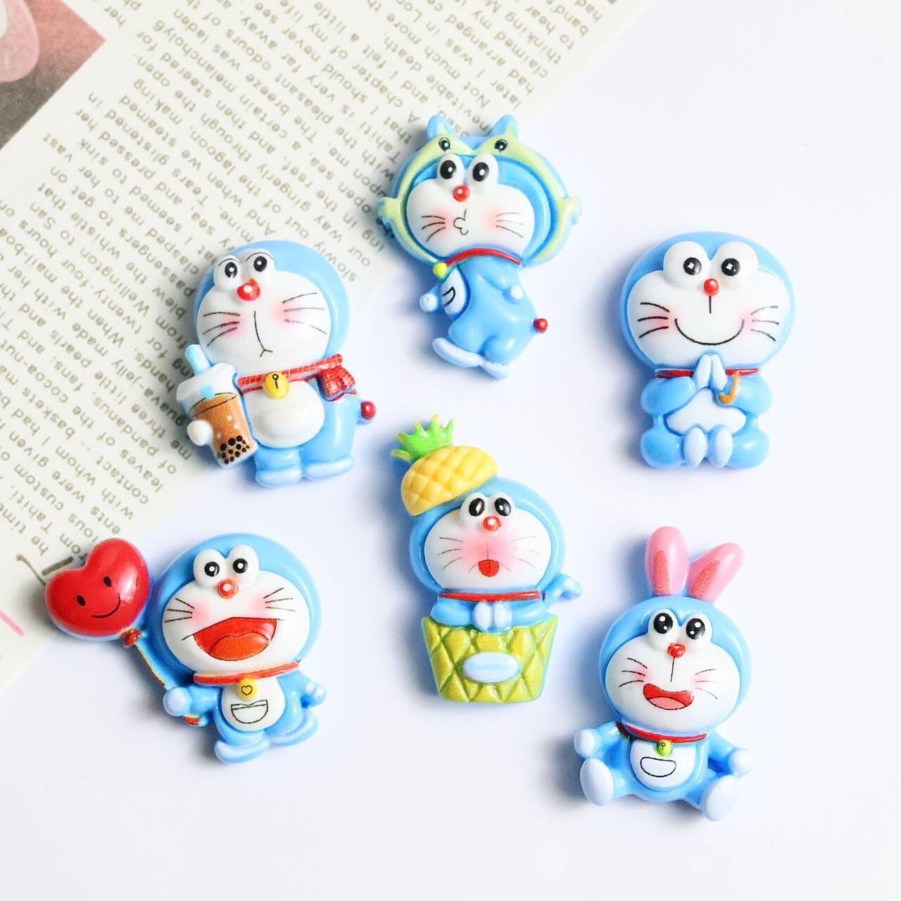 Cartoon DIY resin accessories cute mechanical cat cream glue handmade hair clips phone case shoe buckle accessories Secondary image
