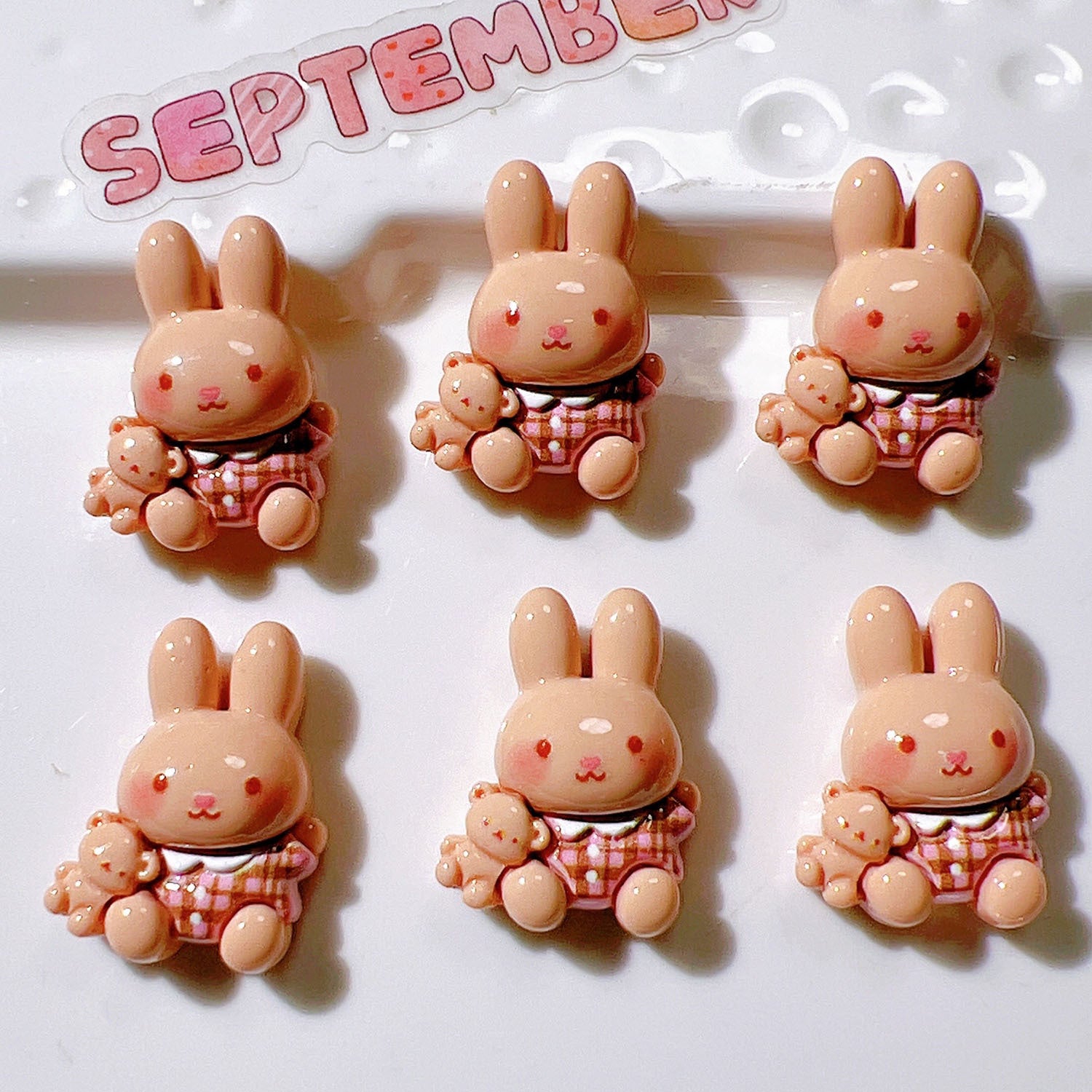 e2802a7f-8920-41a6-9e92-0b3978230229