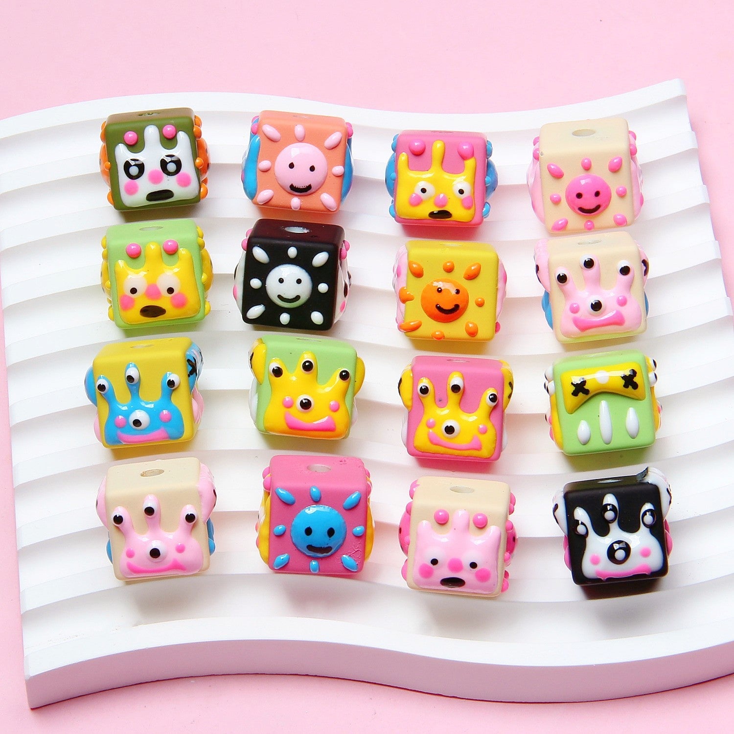 e40caa35-35c7-436f-be64-77ff8584067a