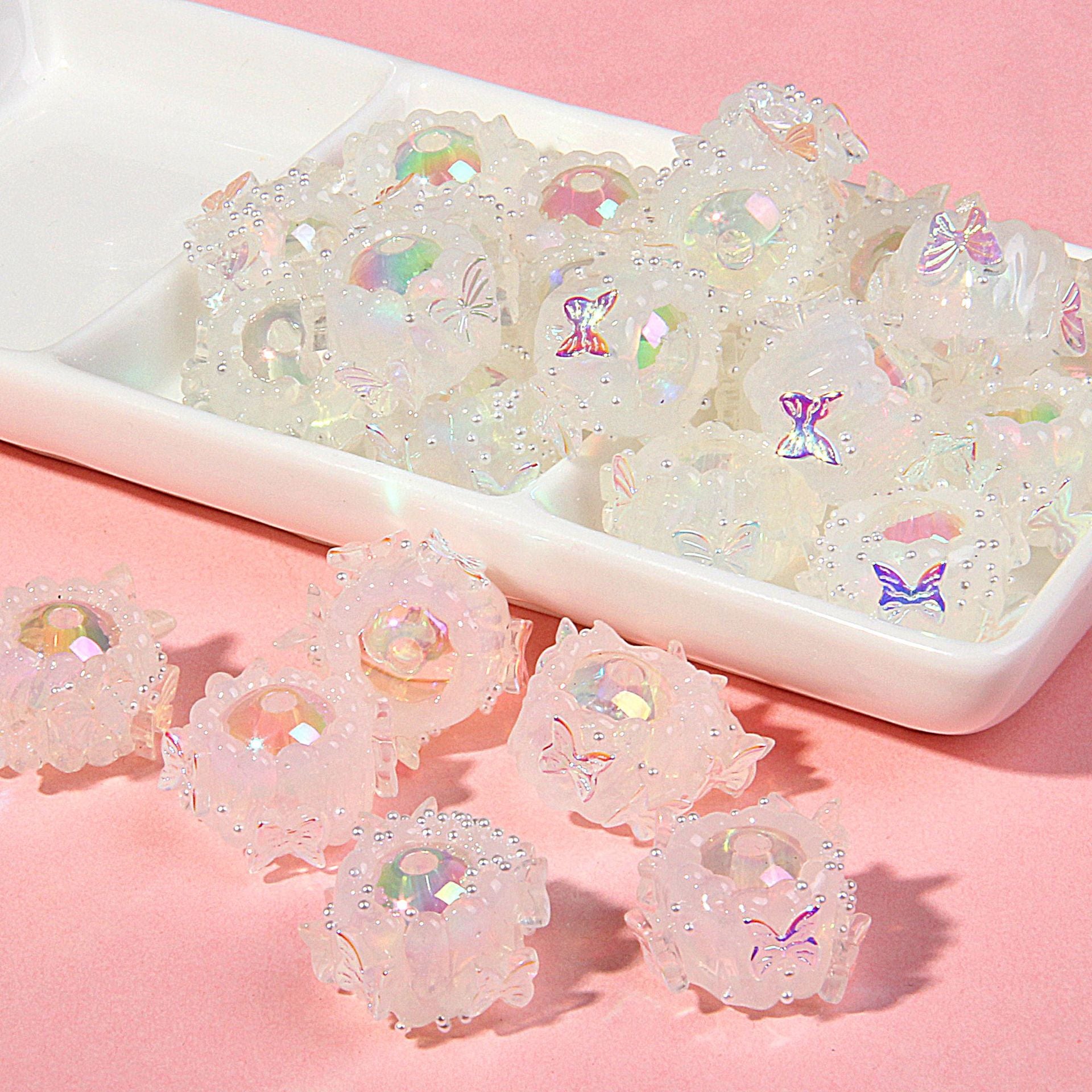 ac975923-df1f-4273-b825-6d943a17b10e