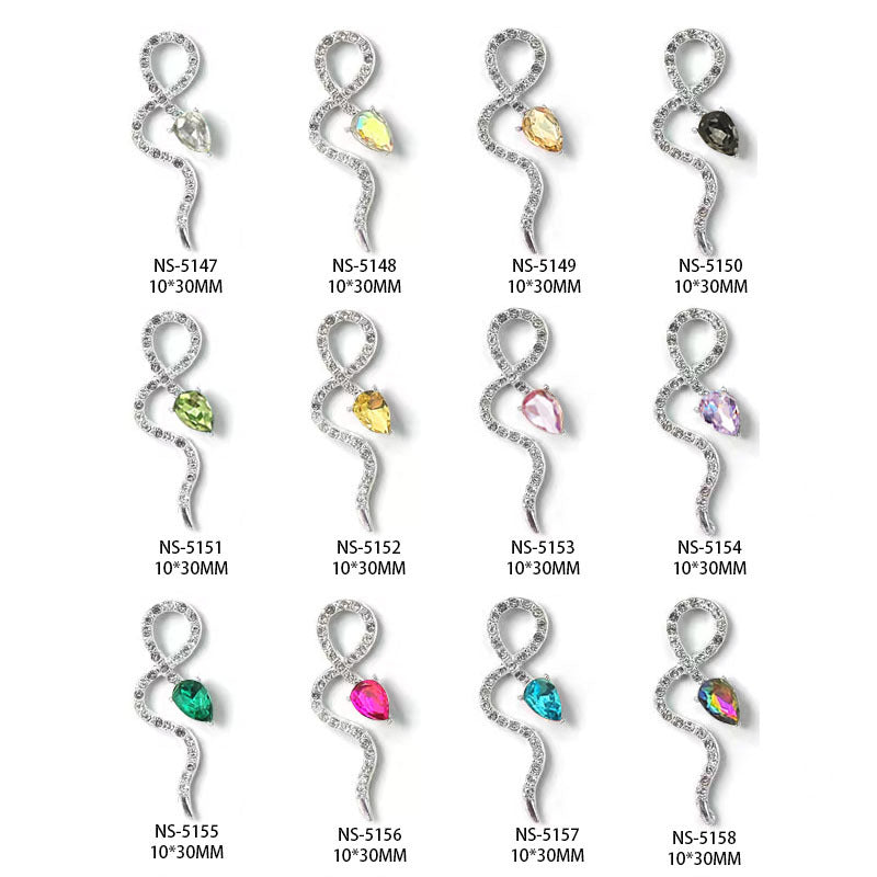 Nail art with diamond-encrusted alloy snake 3D nail stickers and metal accessories Secondary image